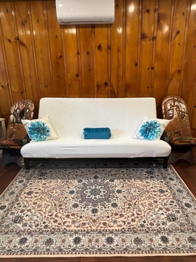 Cozy Spacious Work Friendly Lotus With Garden View High Speed Free Wi Fi And Parking Adjacent To Downtown モントリオール エクステリア 写真
